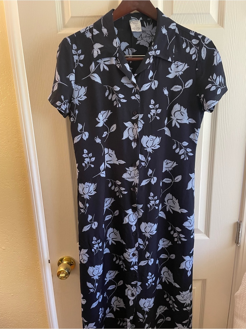 Old Navy Button-Front Navy and Light Blue Rose Pattern Maxi Dress